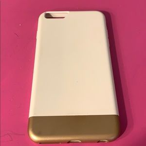 White and Gold iPhone 6 Plus